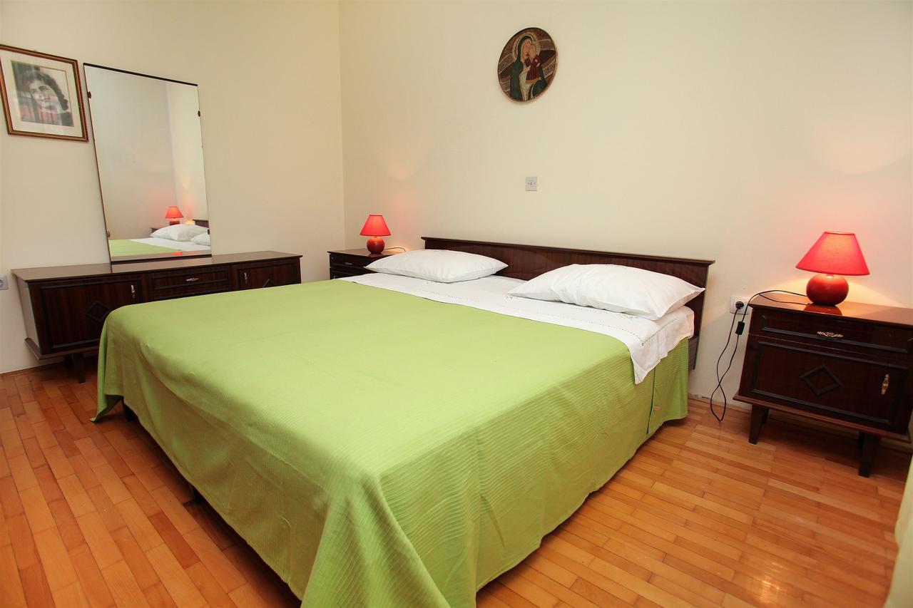 Apartment Baturina Trogir Exteriör bild